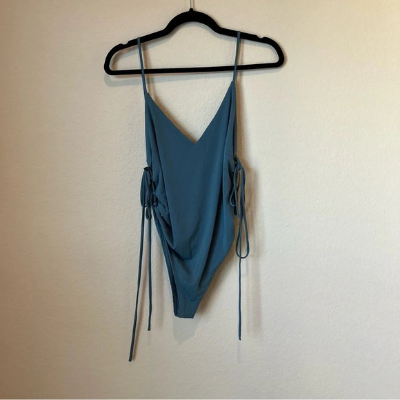 NWT Lulus Exception to the Rule Teal Green Lace-Up Bodysuit - Picture 4 of 10